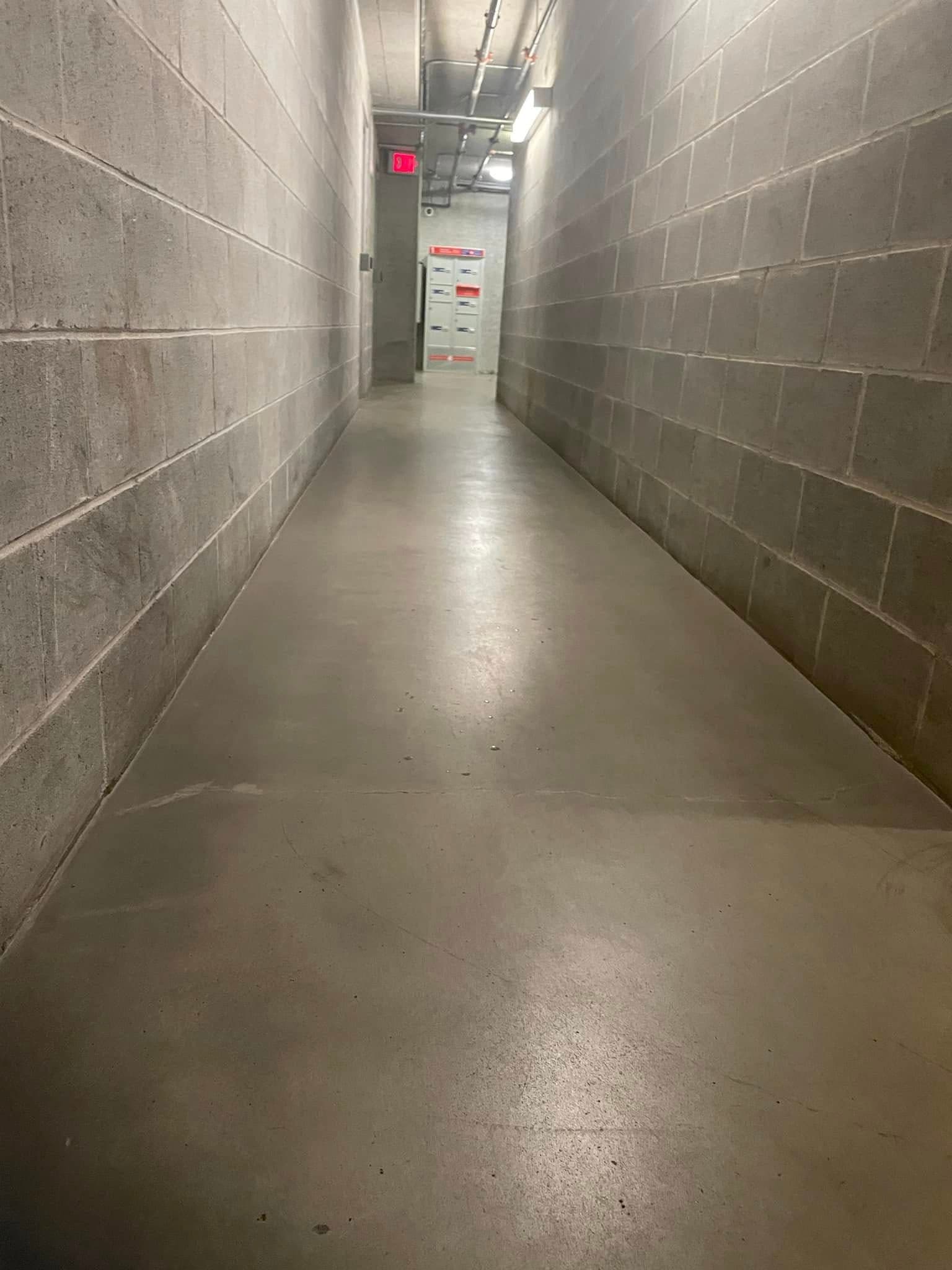 Floor Treatment — Clean Result