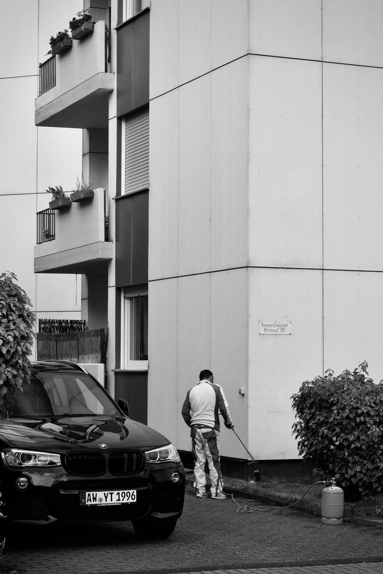 Building Exterior — Power Wash