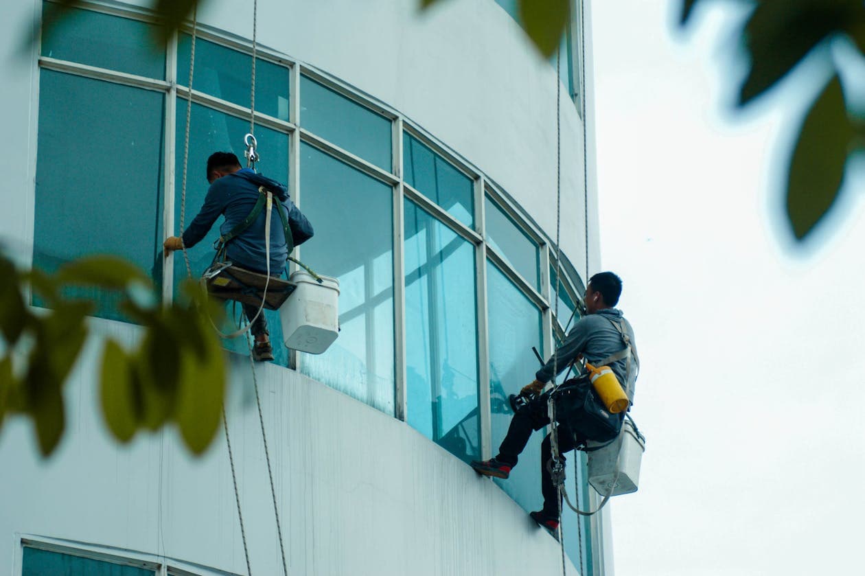 High-Rise — Rope Access Window Clean