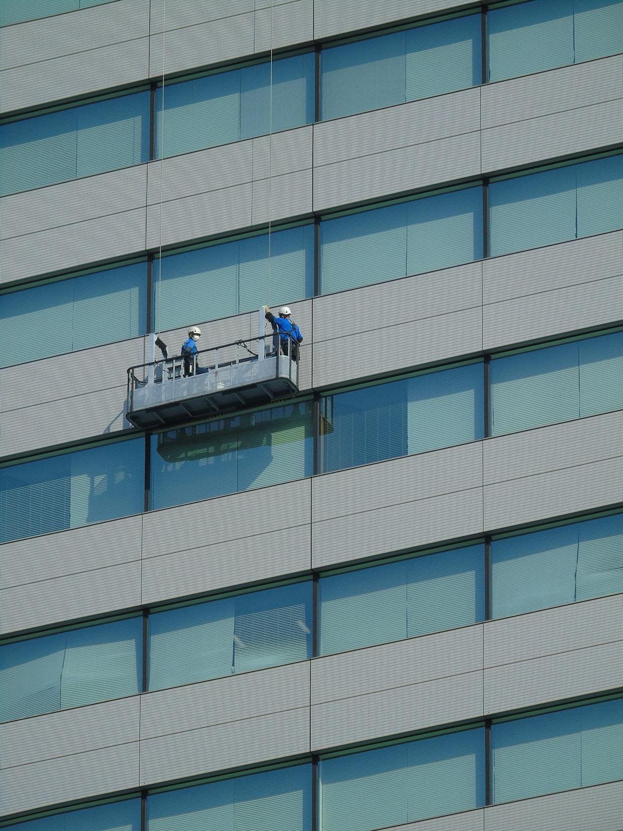 Skyscraper Facade — Team Clean